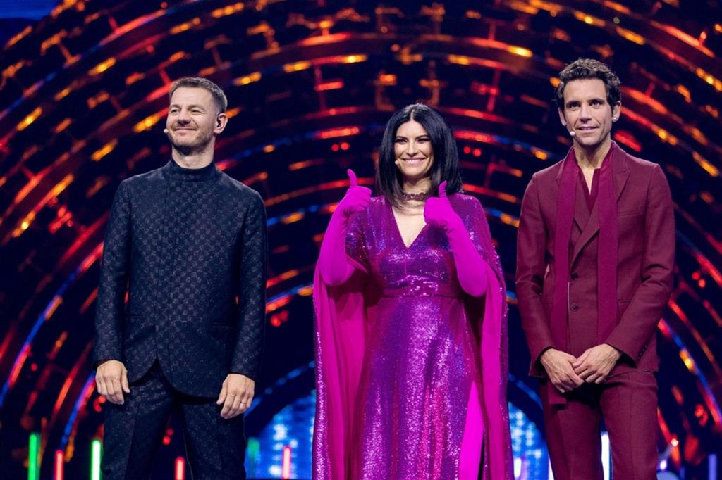 Alessandro Cattelan, Laura Pausini e Mika conduttori di Eurovision Song Contest 2022