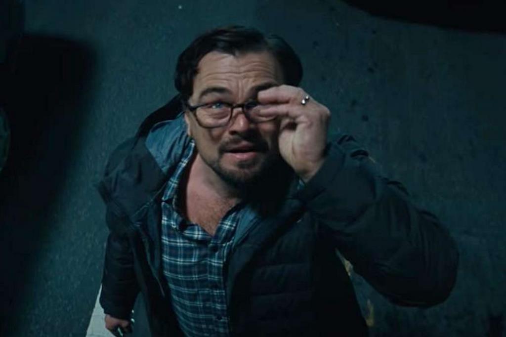 Leonardo DiCaprio in una scena del film “Don’t Look Up” di Adam McKay