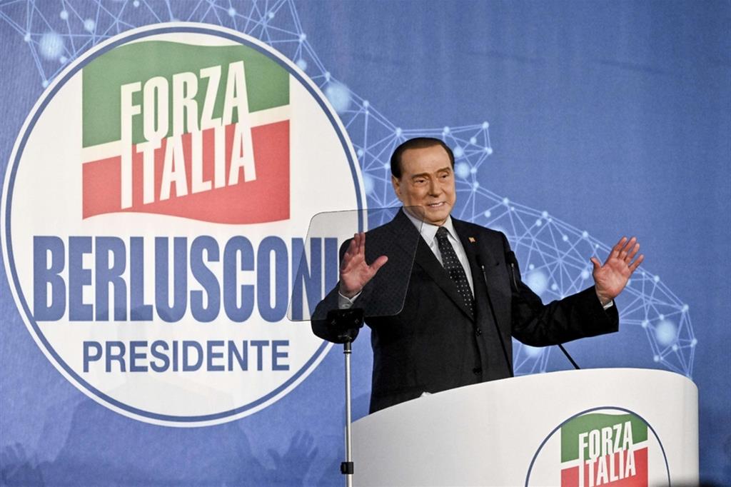 Berlusconi torna sulla giustizia
