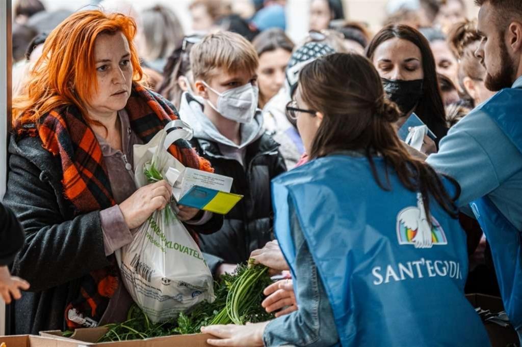 A Brno (Cechia) Sant'Egidio offre sostegno alimentare e materiale scolastico per i profughi dell'Ucraina