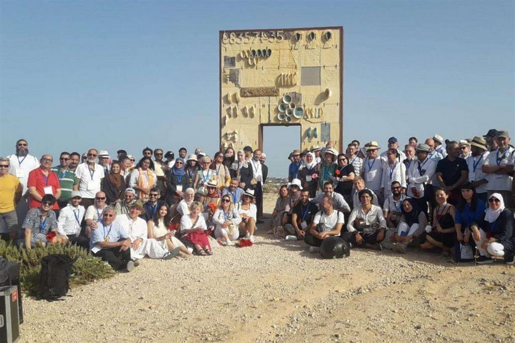 Alcuni partecipanti all’incontro di dialogo islamo-cattolico promosso dalla Cei a Lampedusa