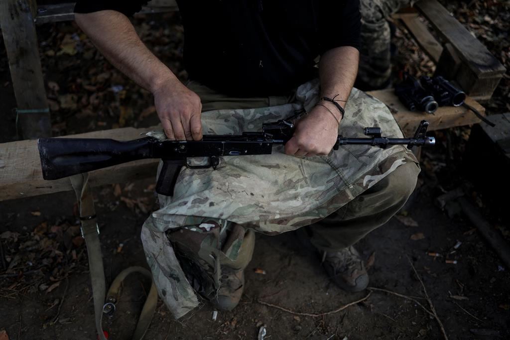 Il Kalashnikov ormai è soppiantato da tempi da armi provenienti dal conflitto ucraino