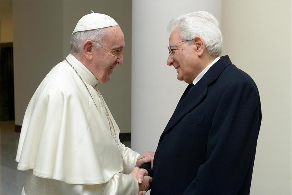 il Papa con Mattarella