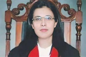 Svolta storica in Pakistan: una donna alla Corte suprema