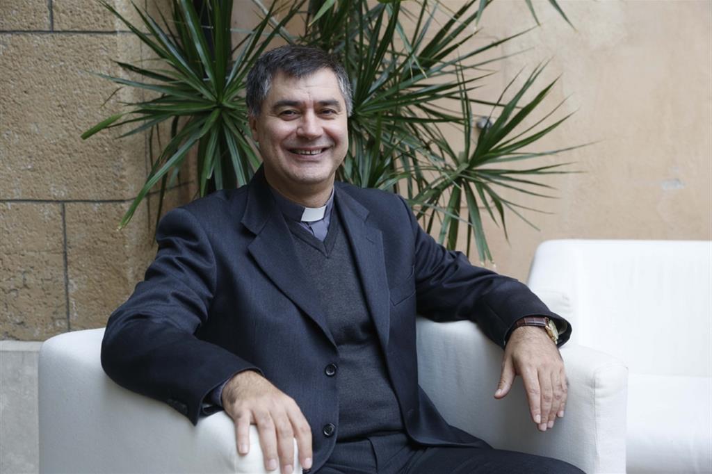 Don Roberto Repole, 55 anni, nuovo arcivescovo di Torino