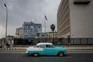 Prove di disgelo con Cuba: più visti e più rimesse consentite