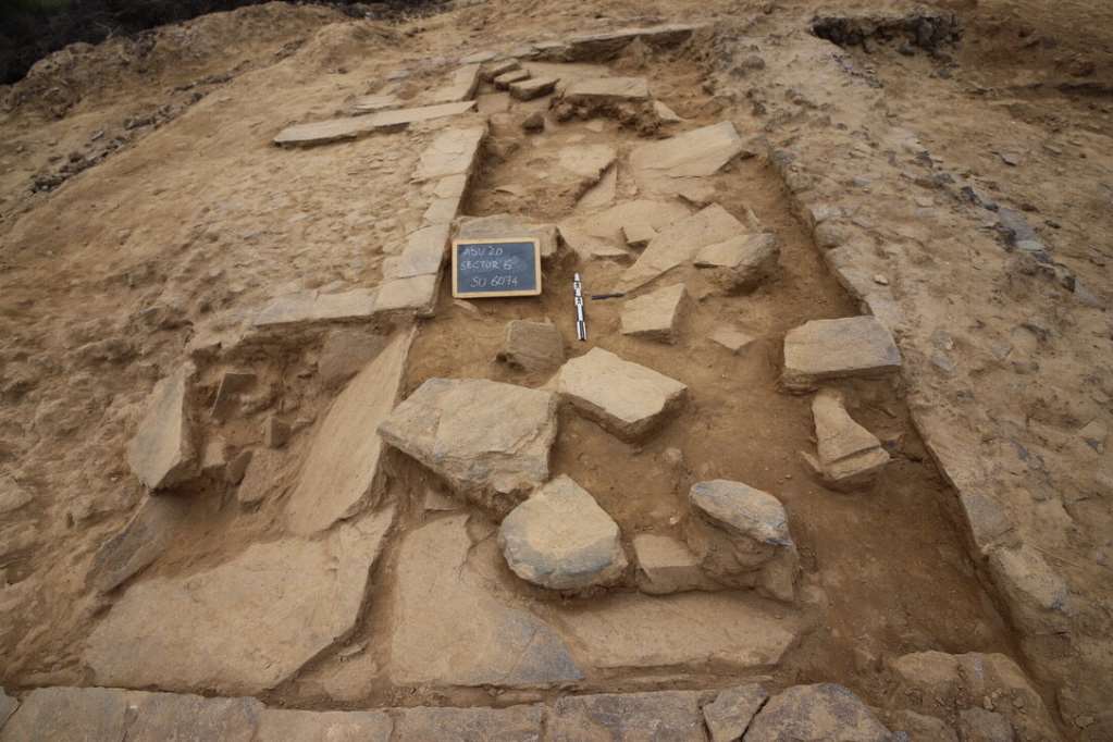 Lo scavo delle chiese di epoca axumita ad Adulis, nell'odierna Eritrea