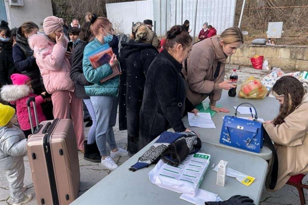 L'accoglienza dei profughi dell'Ucraina in Moldavia da parte della Chiesa cattolica