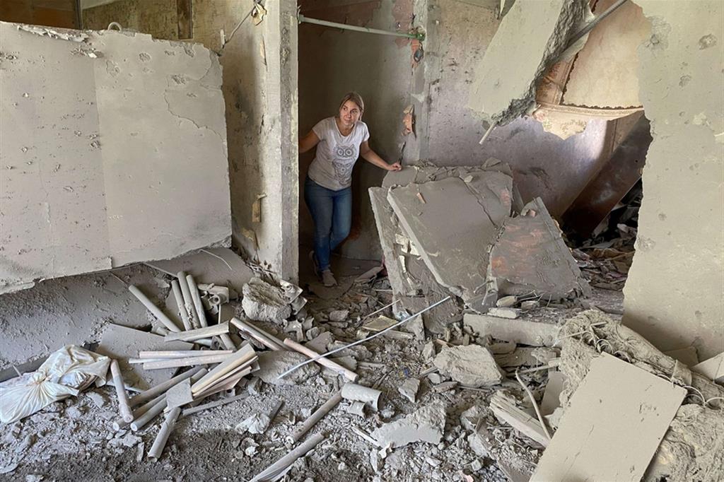Una casa distrutta da un missile russo