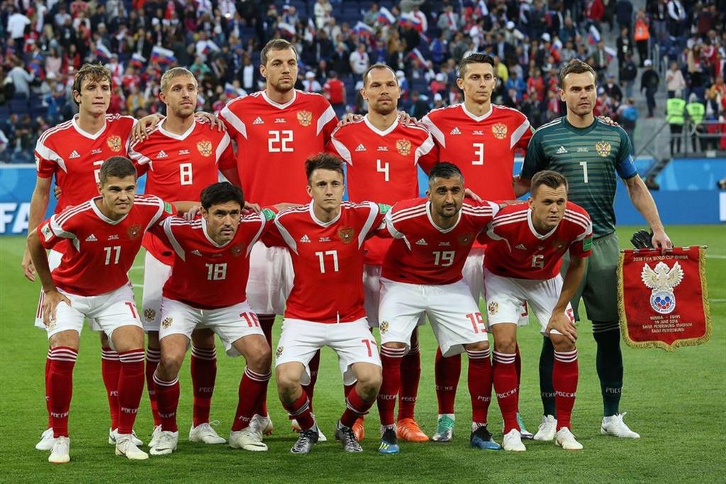 La nazionale di calcio russa per cui è stata chiesta l’esclusione dai Mondiali del Qatar che si disputano a fine anno