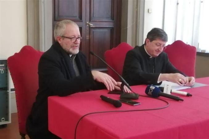 Conferenza Episcopale Toscana, nuove nomine: il vescovo Giovanni Paccosi  delegato per comunicazioni e cultura - ToscanaOggi