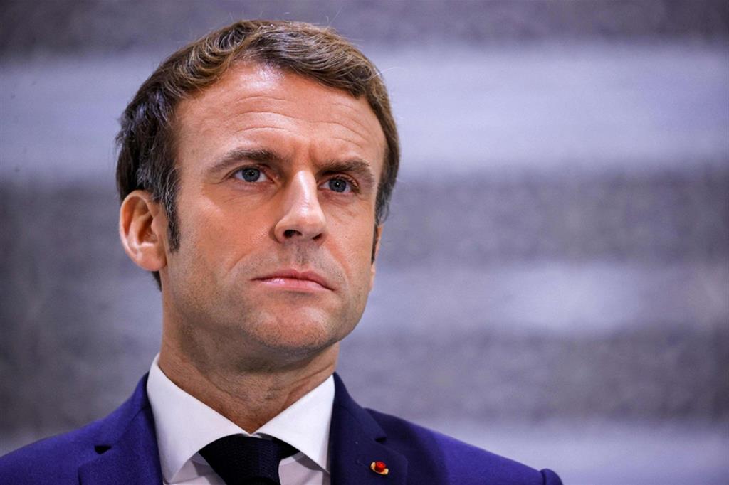 Attacco ai no-vax. Il presidente francese Emmanuel Macron