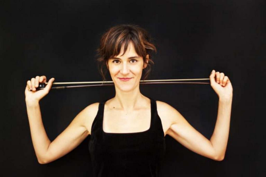 La violinista Eloisa Manera, tra i musicisti protagonisti della rassegna “Box Organi”