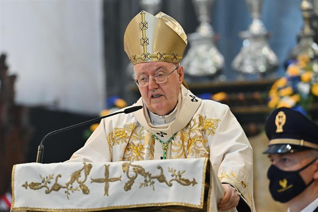 Cesare Nosiglia, arcivescovo di Torino, celebra la Messa nel Duomo di Torino in occasione dei festeggiamenti di San Giovanni patrono della città, Torino, 24 giugno 2021