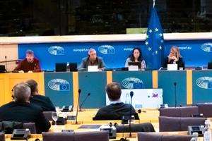 «One of us» al Parlamento europeo: diritto alle cure, non eutanasia
