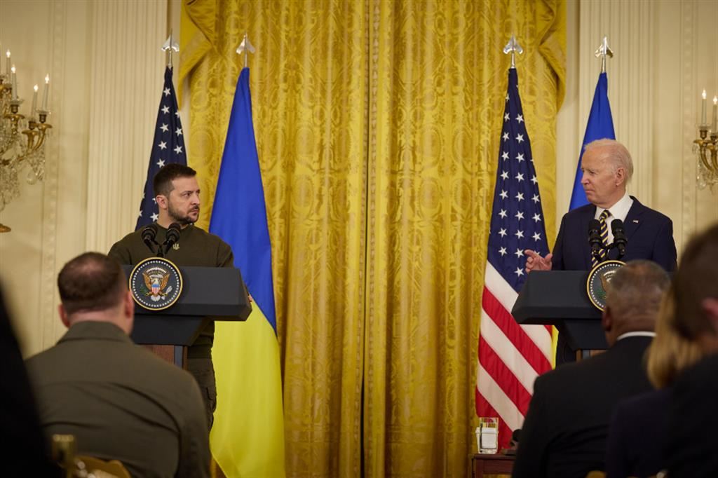 Volodymyr Zelenskyy a Washington con Joe Biden