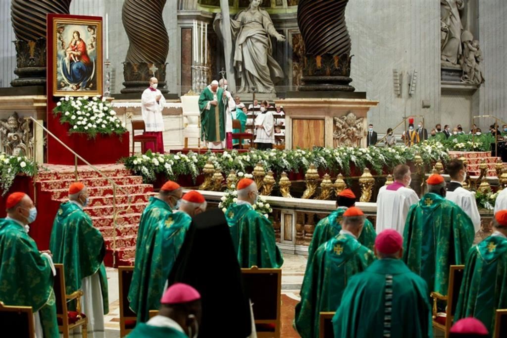 La Messa di apertura del Sinodo dei vescovi, nel 2021