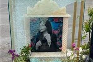 Danneggiata la tomba di Mahsa Amini, simbolo delle proteste sul velo in Iran
