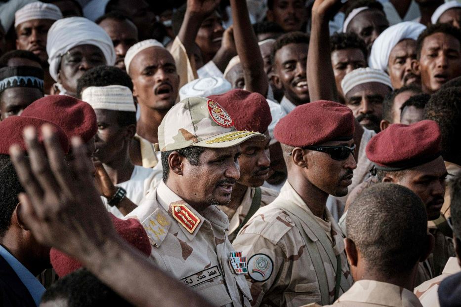Il peso delle armi schiaccia il Sudan