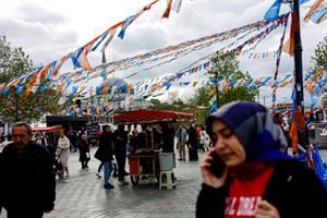 Una Turchia più fragile e povera al bivio della sua democrazia