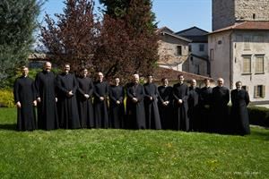 Nove giovani preti, segno di speranza per la diocesi di Giovanni XXIII