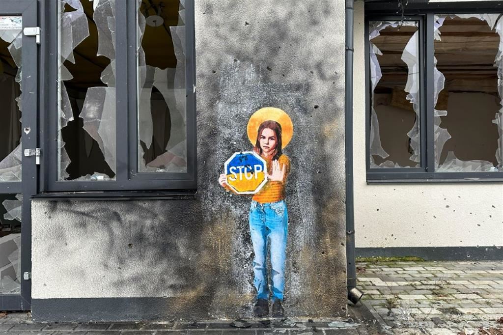Le opere dello street artist Tvboy a Kyiv, Buča e Irpin