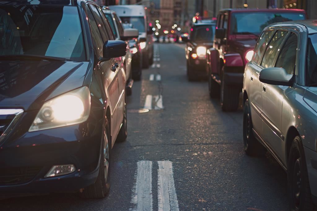 Tasso di motorizzazione in aumento: in Italia 7 auto ogni 10 abitanti