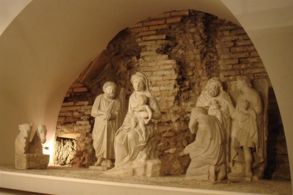 6) A Roma si conserva il primo presepe fatto con vere statue, scolpite da un grande artista. In quale basilica si trova? - (Credit: Creative Commons)