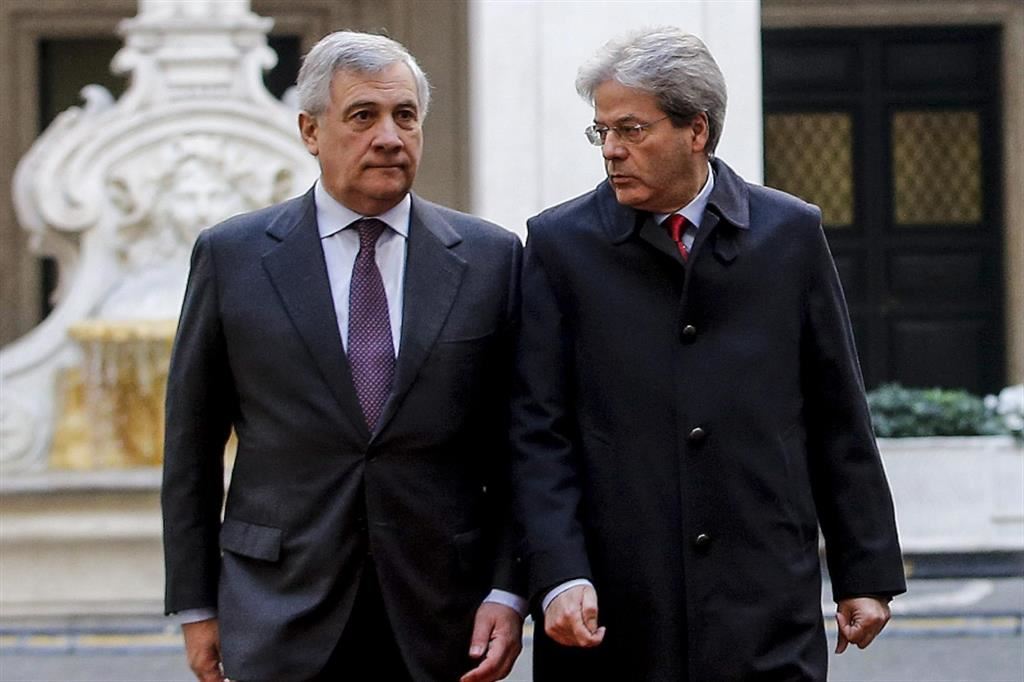 Il vicepremier Antonio Tajani con Paolo Gentiloni, commissario agli Affari economici della Commissione Ue