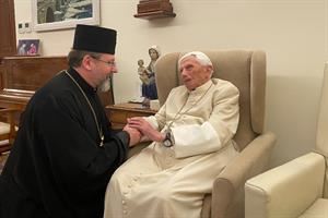 L'Ucraina piange Benedetto XVI: vicino con la preghiera al popolo martoriato