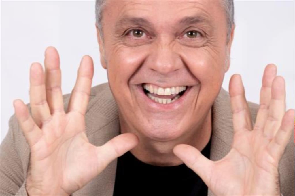 L‘attore comico Gabriele Cirilli, dal 6 novembre a teatro con “Nun te regg più”