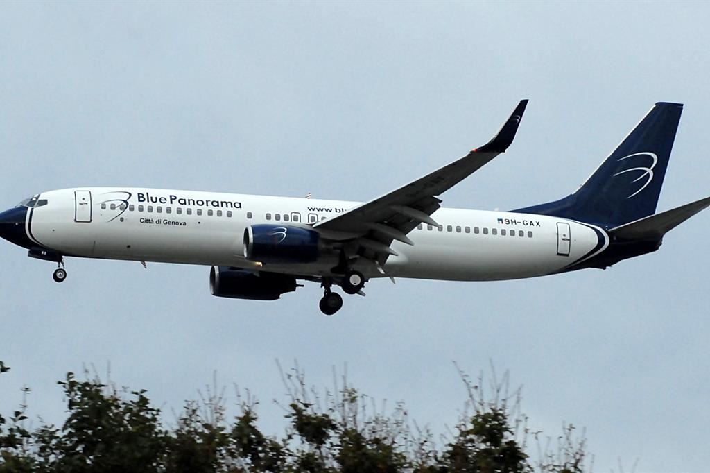 Un aereo di Blue Panorama, compagnia finita in concordato a novembre 2021