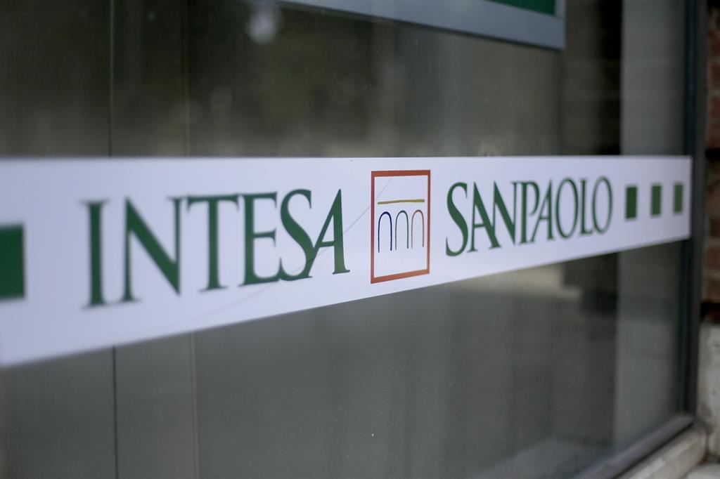 L'Antitrust avvia un'istruttoria su Intesa Sanpaolo e Isybank