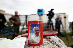 Dimissioni, Bruni: domani il Papa ritorna a Casa Santa Marta