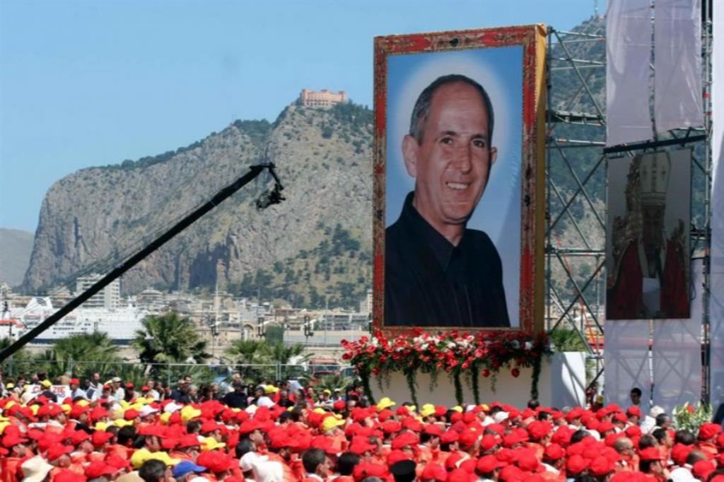 Un momento della beatificazione di padre Pino Puglisi, a Palermo nel 2013
