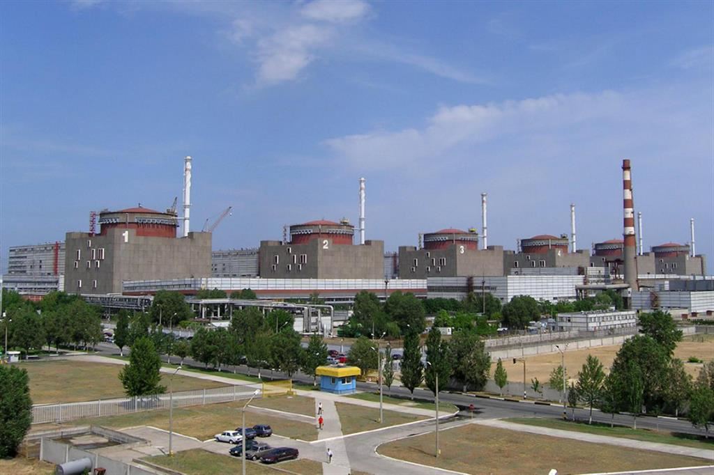 I reattori della centrale nucleare della regione di Zaporizhzhia. L'impianto è stato occupato dai russi dal marzo 2022