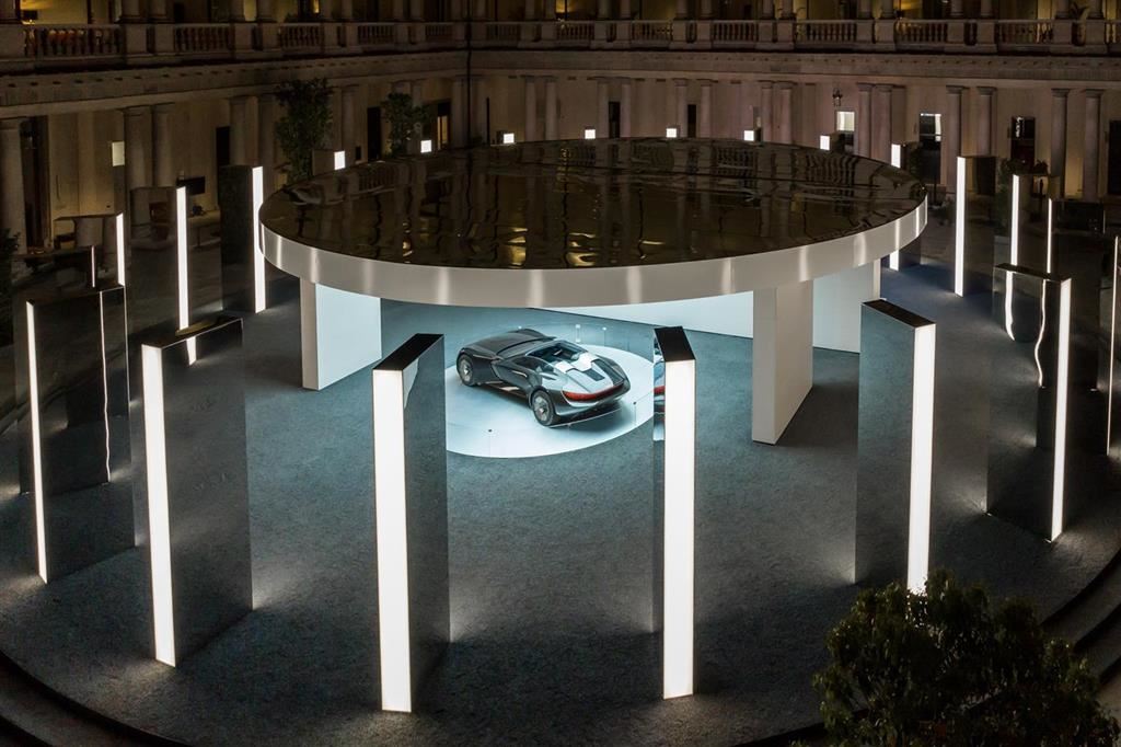 L'installazione di Audi in Corso Venezia 11 a Milano per la Design Week