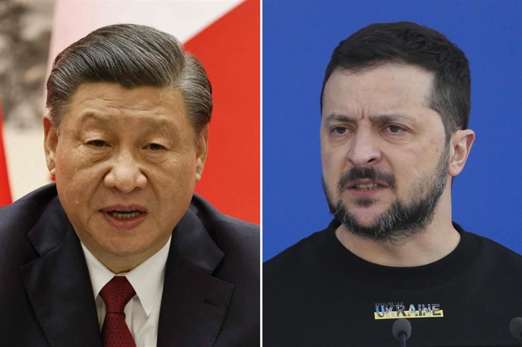Il presidente cinese Xi Jinping (a sinistra) e il presidente ucraino Zelensky