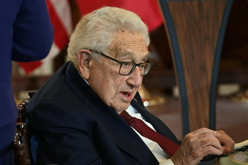 Henry Kissinger ha compiuto oggi cent'anni