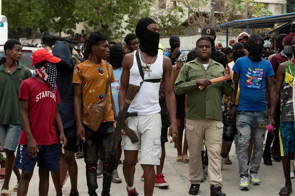 L'incubo delle gang strangola Haiti