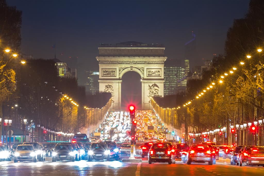 La rivoluzione francese spinge l'auto elettrica per tutti