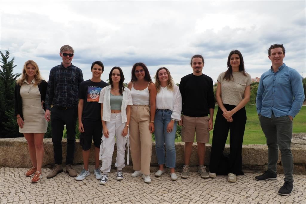 I giovani ecologisti portoghesi con i loro avvocati