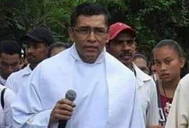 Un altro sacerdote arrestato. Così il regime perseguita la Chiesa