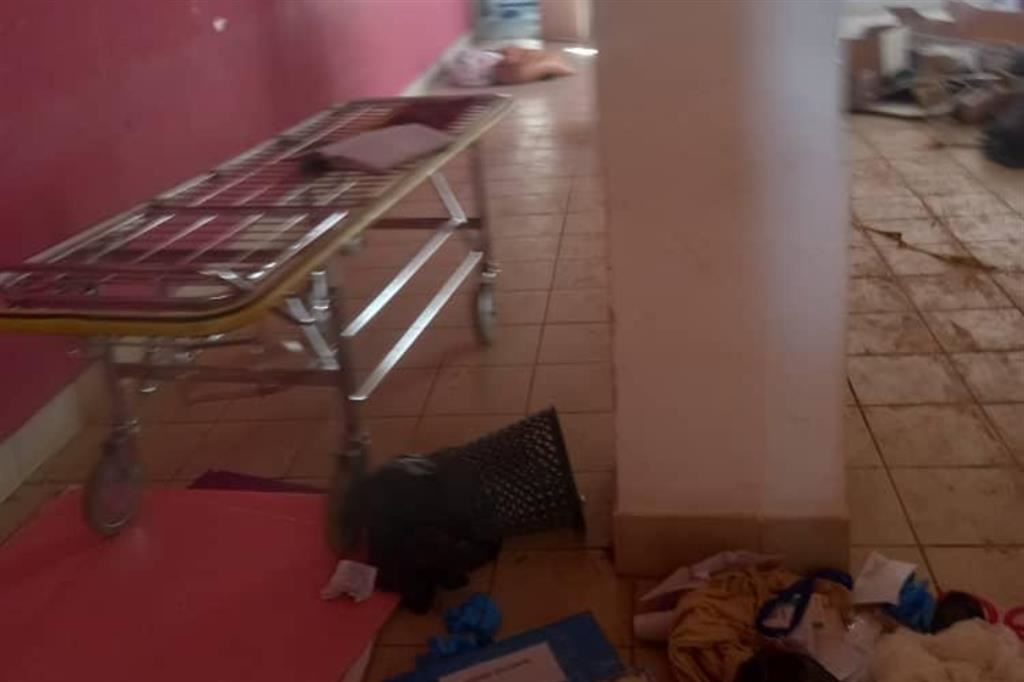 Il Centro pediatrico di Nyala, in Sud Darfur, devastato dopo l'arresto dello staff