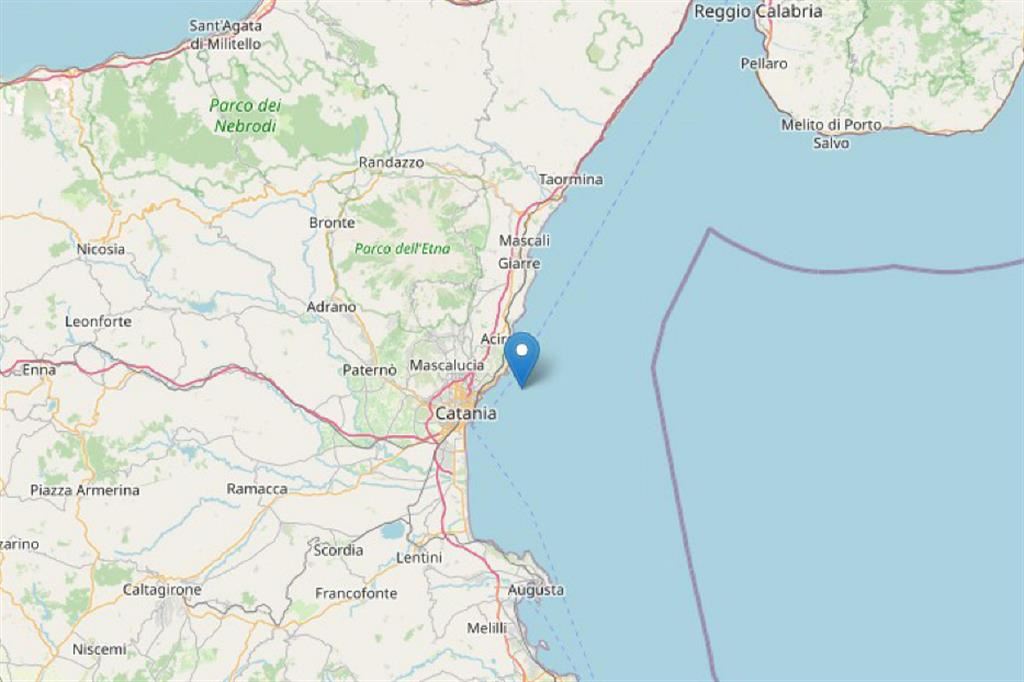 Da prime verifiche non risultano danni dopo la scossa, di magnitudo 4,4, registrata dall'Ingv al largo della costa catanese