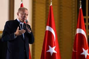 Ballottaggi, Erdogan presidente per altri 5 anni