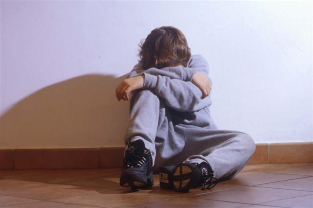 Una foto simbolica degli abusi sui minori