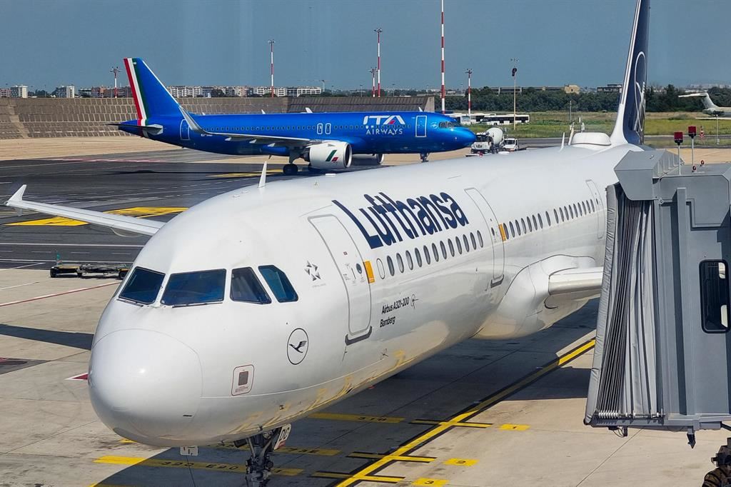 Aerei di Lufthansa e Ita Airways a Fiumicino