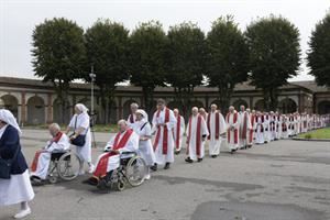 Il Papa: preti anziani e malati, grazie per la vostra testimonianza di vita