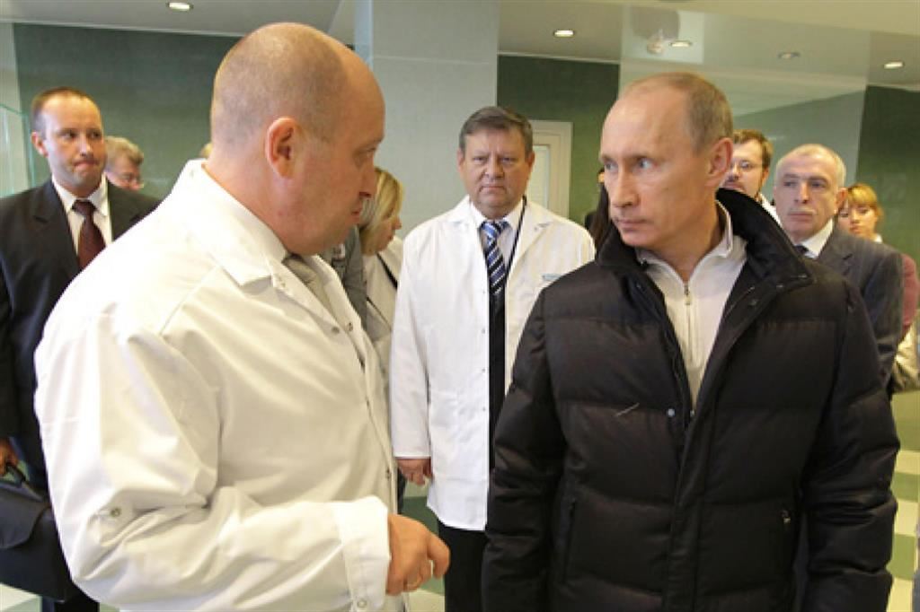 Evgenij Prigozhin e Vladimir Putin insieme nel 2010